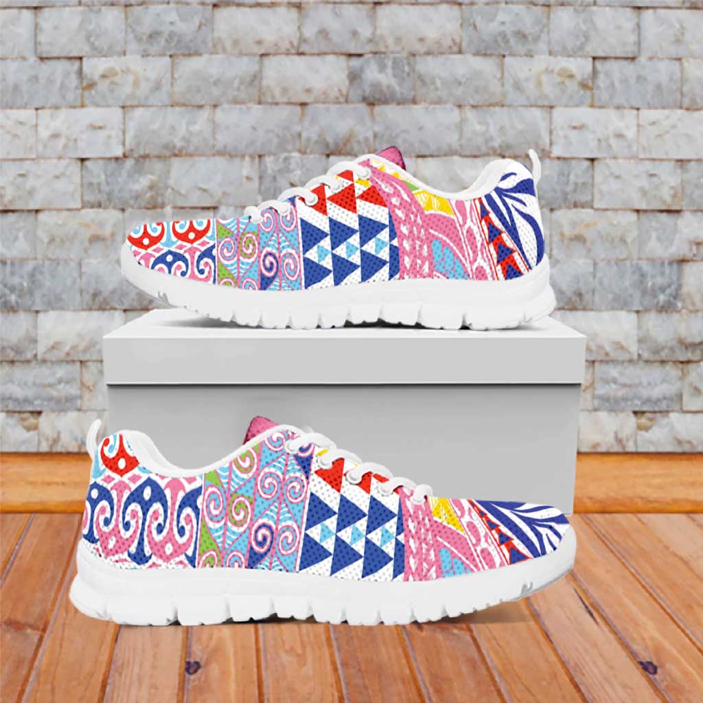 Maori Kowhaiwhai Taniko Patchwork Rainbow Motifs Sneakers