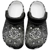 New Zealand Aotearoa Clogs Shoes Black Taniko Art Maori Pattern LT05 Black - Polynesian Pride