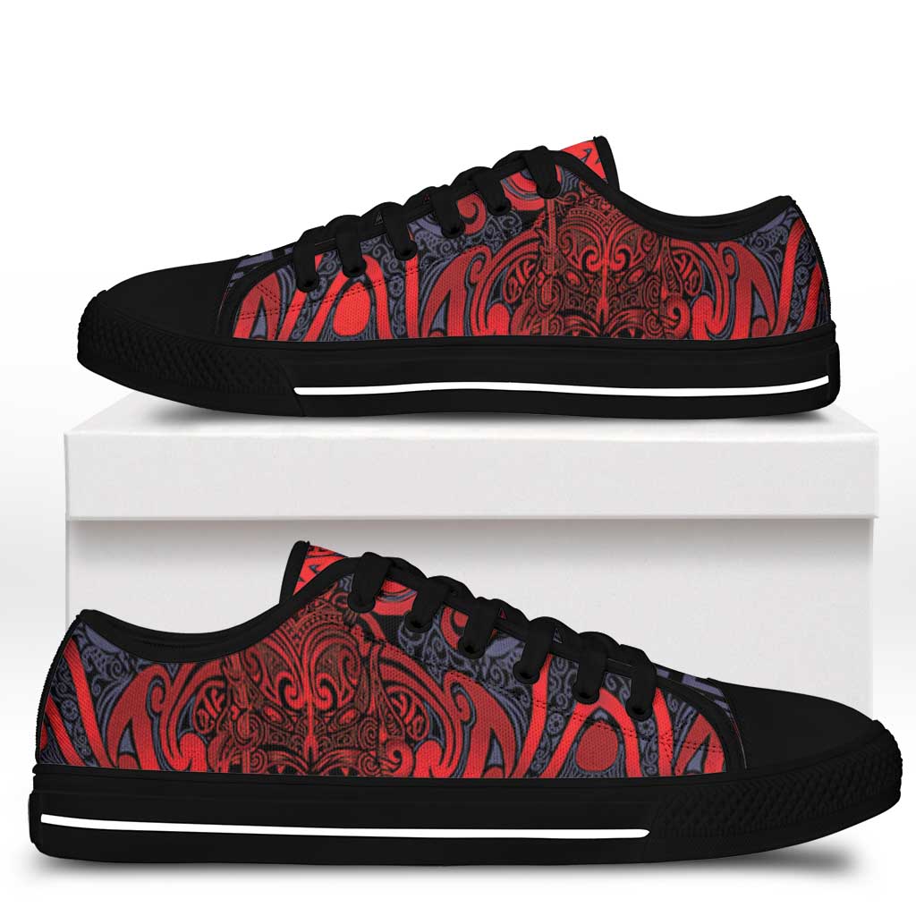 New Zealand Taiaha Maori Low Top Shoes Whero Minimalist Silver Fern Tukutuku Motif LT9 - Polynesian Pride