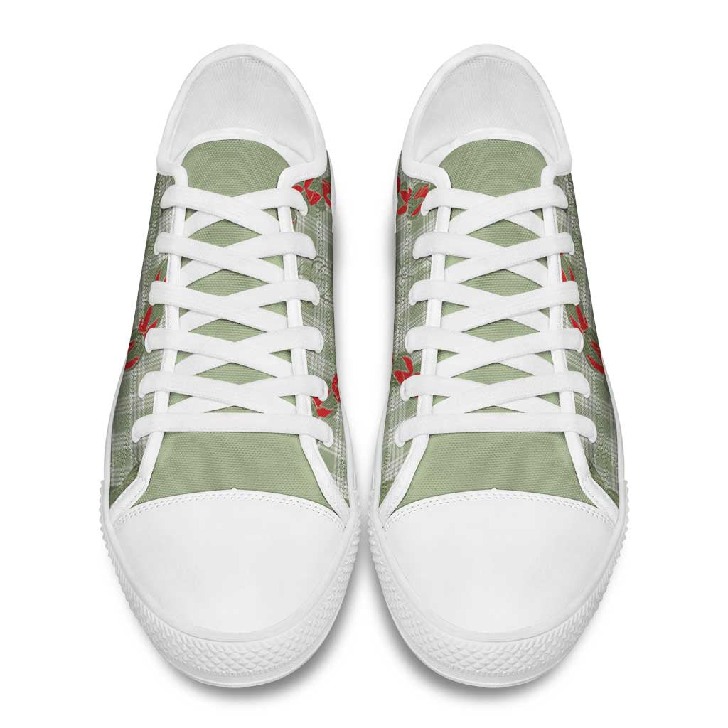 Omaomao Aloha Hawaii Low Top Shoes Rosebud Lei With Palaka Motif LT14 - Polynesian Pride
