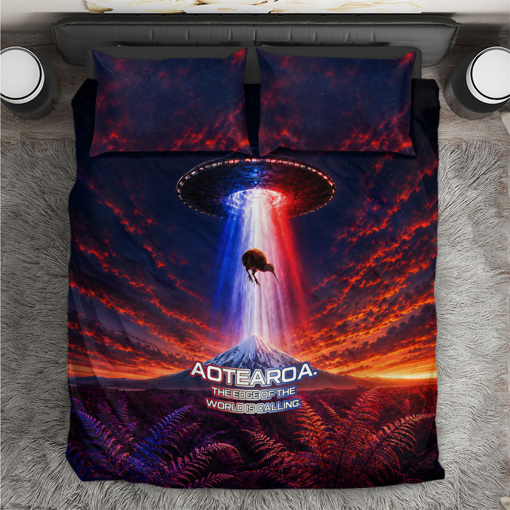 New Zealand Aotearoa Kiwi UFO Bedding Set Sci-Fi Galaxy Sunset Sky Tower And Mountain