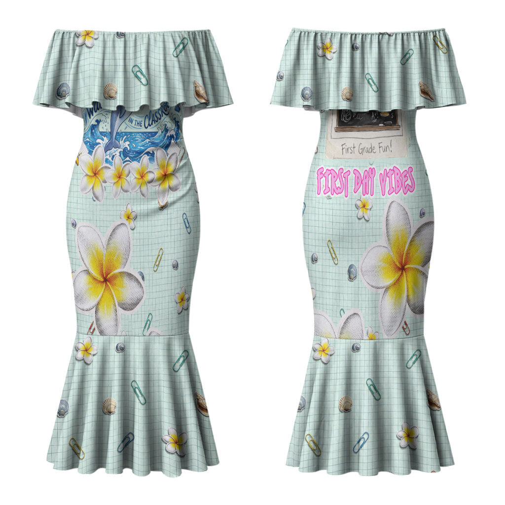 Personalized Hawaii Back To School Dolphin Family Matching Mermaid Dress and Hawaiian Shirt Grid Notebook Background With Dolphin Mascot And Plumeria Flowers TS04 Mom's Dress Green White - Polynesian Pride