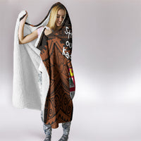 Straight Outta Kadavu Fiji Hooded Blanket Tribal Polynesian Tattoo Coat Of Arms Flag