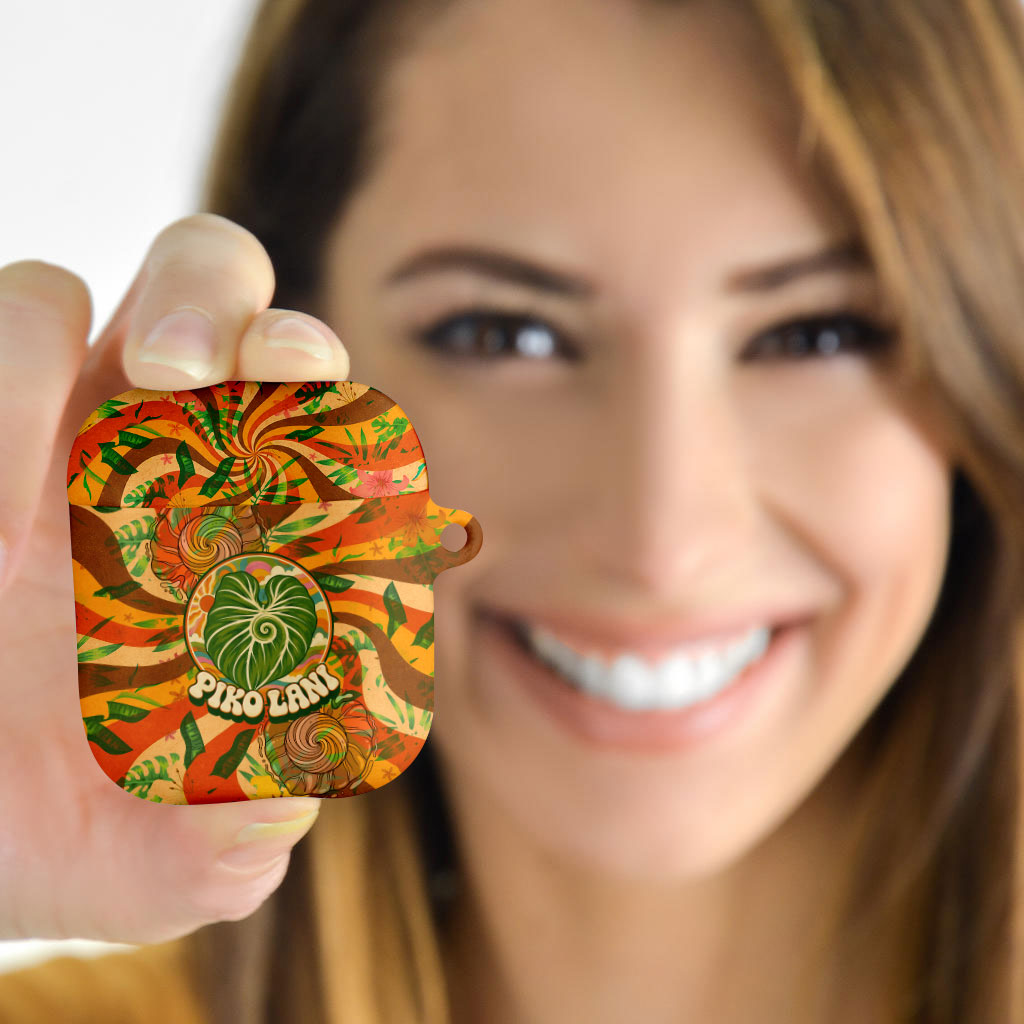 Hawaiian Piko Lani Cultivate I Ka Piko Aloha AirPods Case Retro Psychedelic Taro Leaf - Hibiscus Flowers