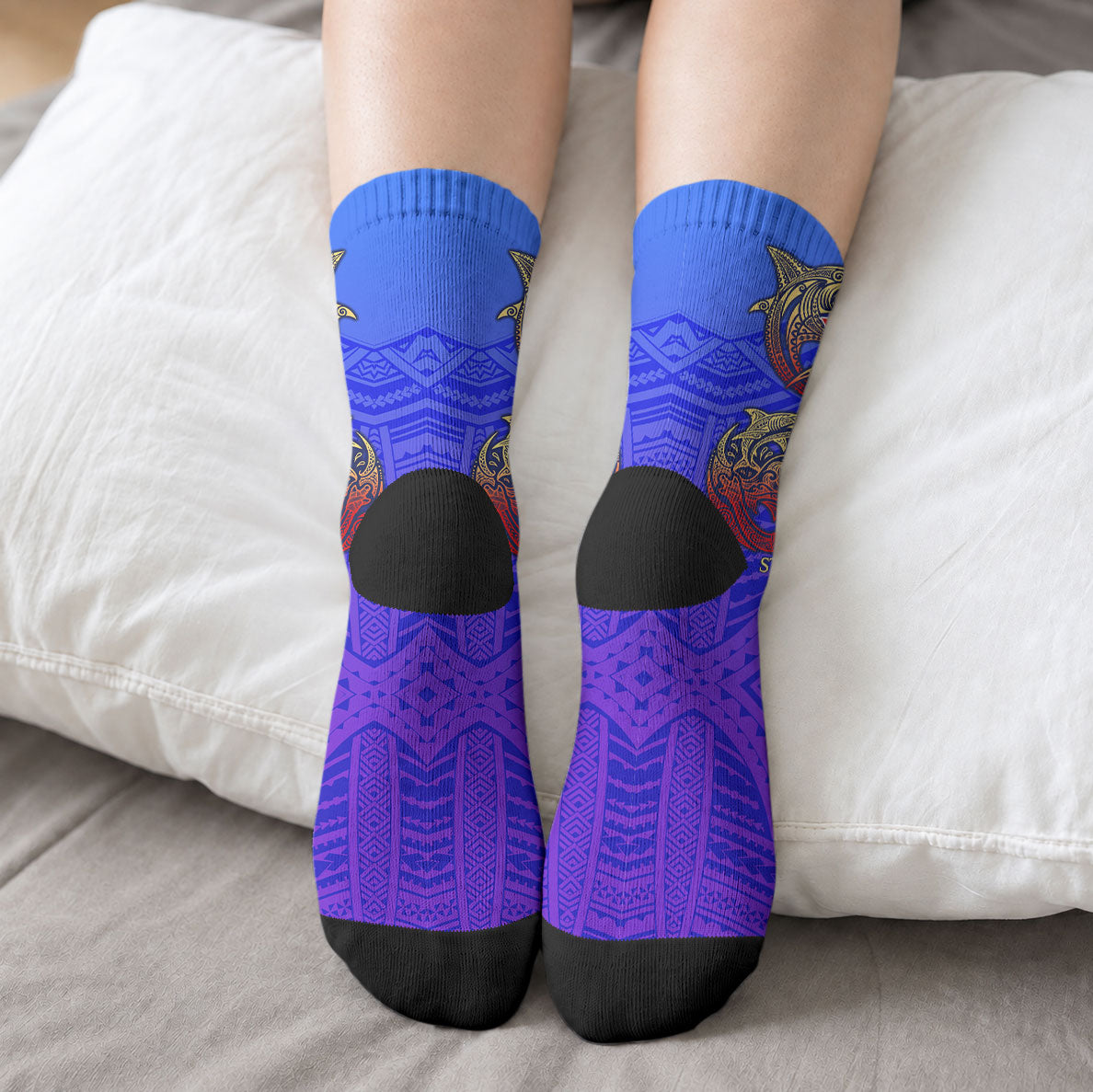 Personalized Polynesian 60th Birthday Crew Socks Polynesian Tribal Art Vintage Ocean Pattern