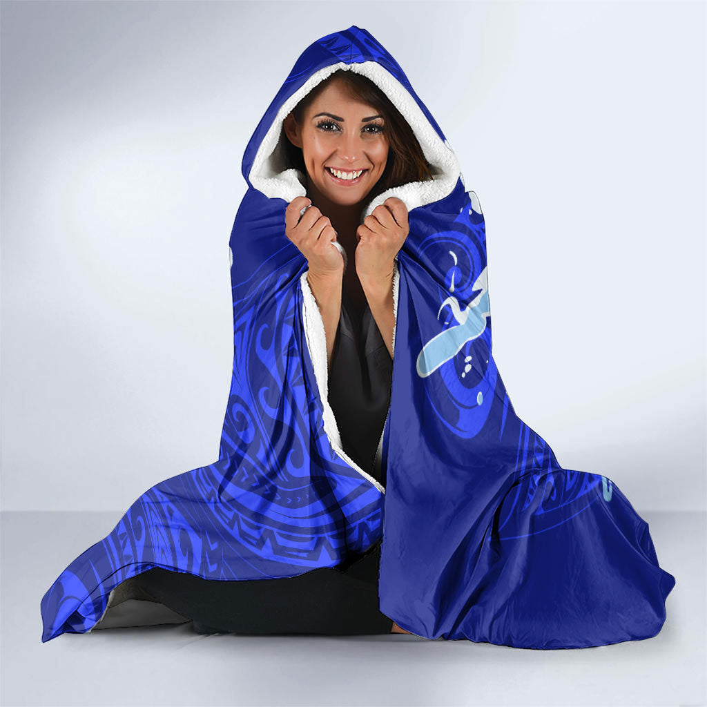 Chuuk Micronesian Roots Hooded Blanket Polynesian Tribal Pattern Hibiscus Flower And Stingray Art