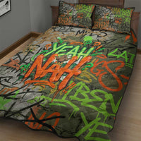 Yeah Nah Graffiti Skull New Zealand Slang Quilt Bed Set Kiwi Grunge Brick Wall and Bold Urban Street Art