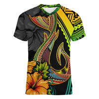 Hawaii Women V Neck T Shirt Polynesian Fish Hook and Hibiscus Flowers with Gradient Pattern TS04 Female Multicolor - Polynesian Pride