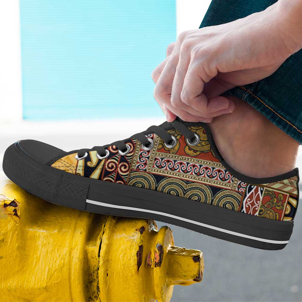 Yellow Aotearoa Kowhaiwhai Pattern Low Top Shoes NZ Maori Quilt Style - Polynesian Pride