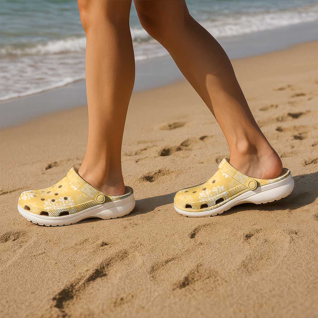 Yellow Palaka Quilt Hawaii Clogs Shoes Traditional Hawaii-plaid Pattern - Polynesian Pride