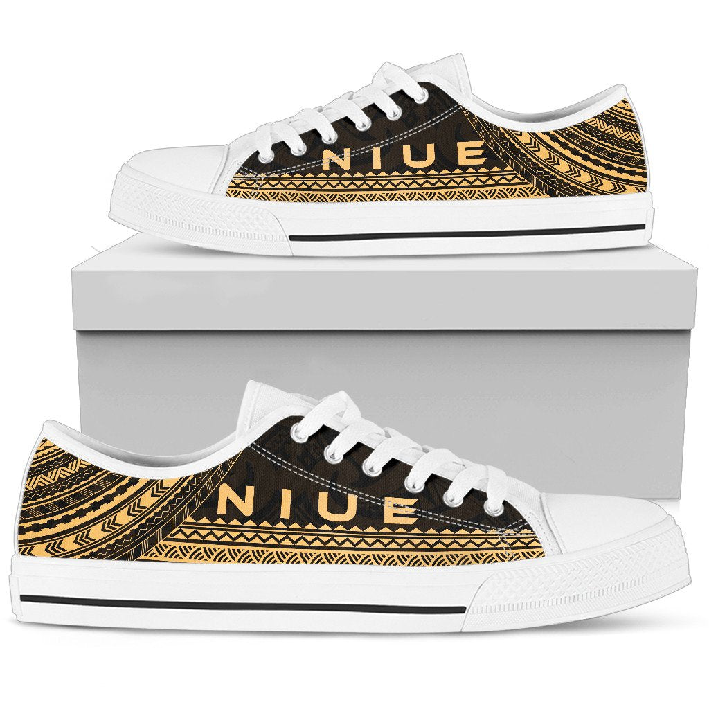 Niue Low Top Shoes - Polynesian Gold Chief Version White - Polynesian Pride