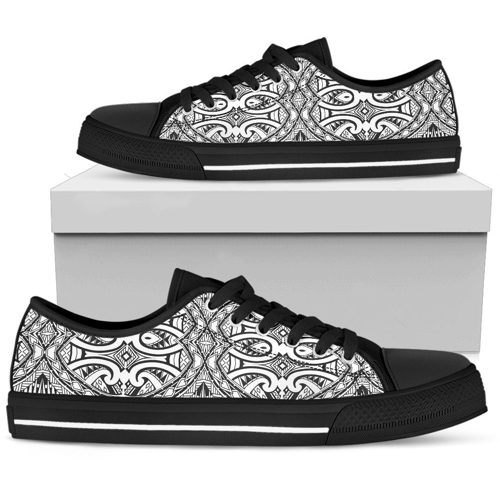 Polynesian Tribal Low Top Shoe Grown BMW - Polynesian Pride