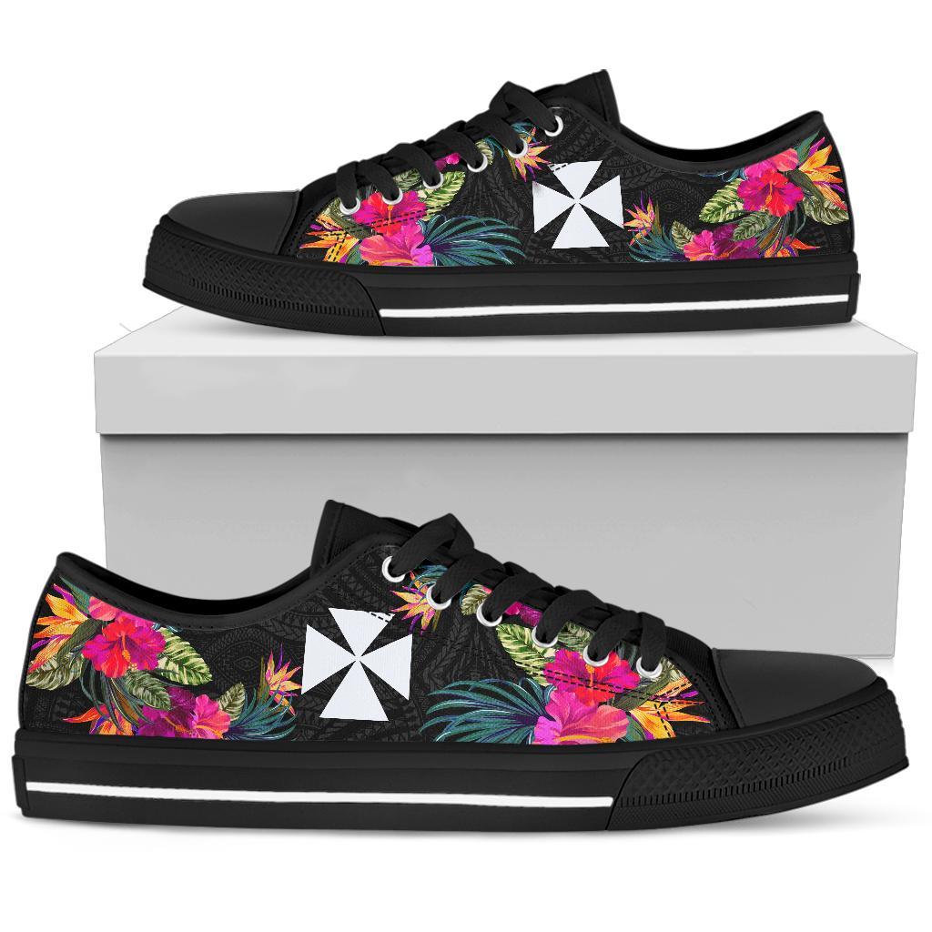 Wallis and Futuna Low Top Shoe - Hibiscus Polynesian Pattern - Polynesian Pride