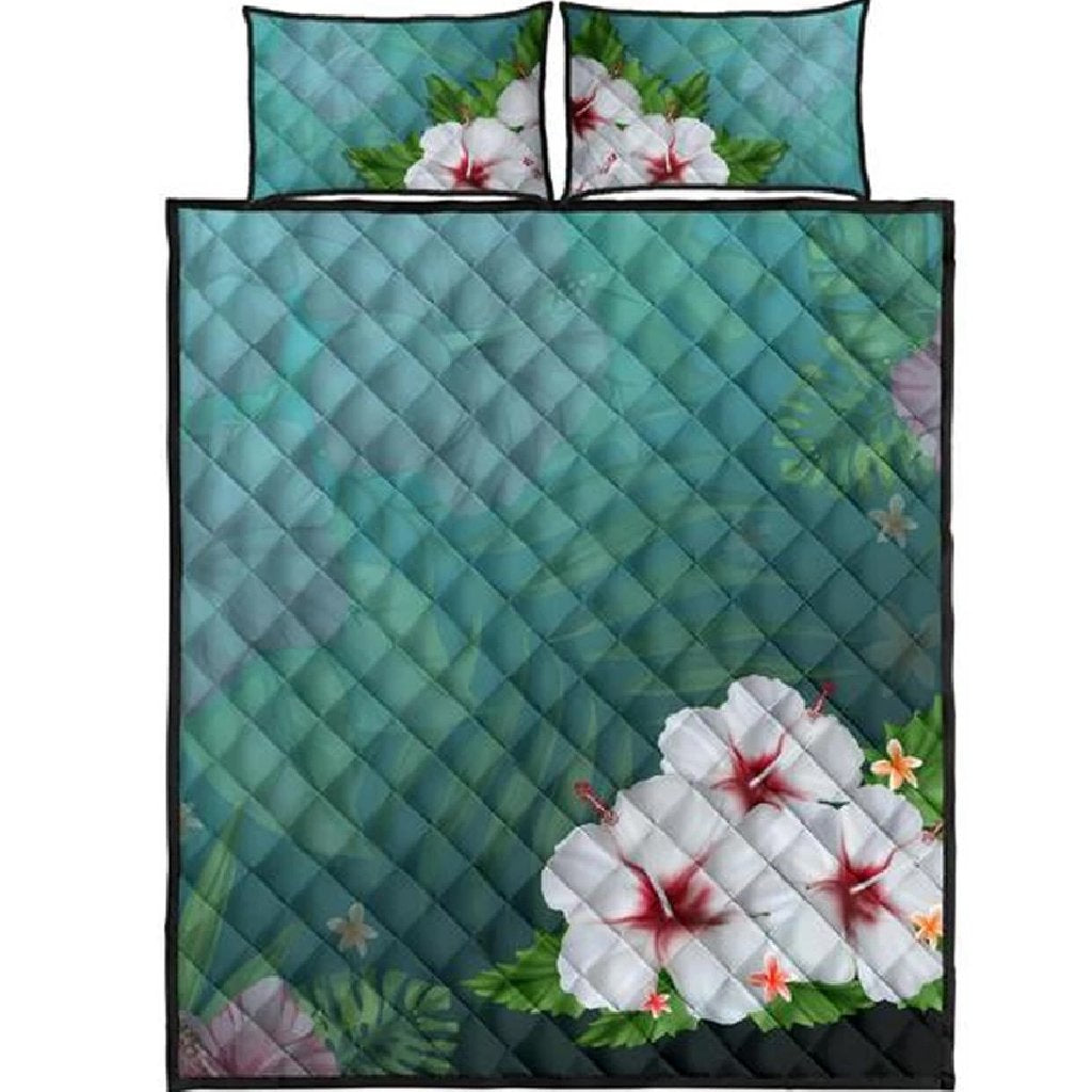 White Hibiscus Quilt Bed Set Black - Polynesian Pride