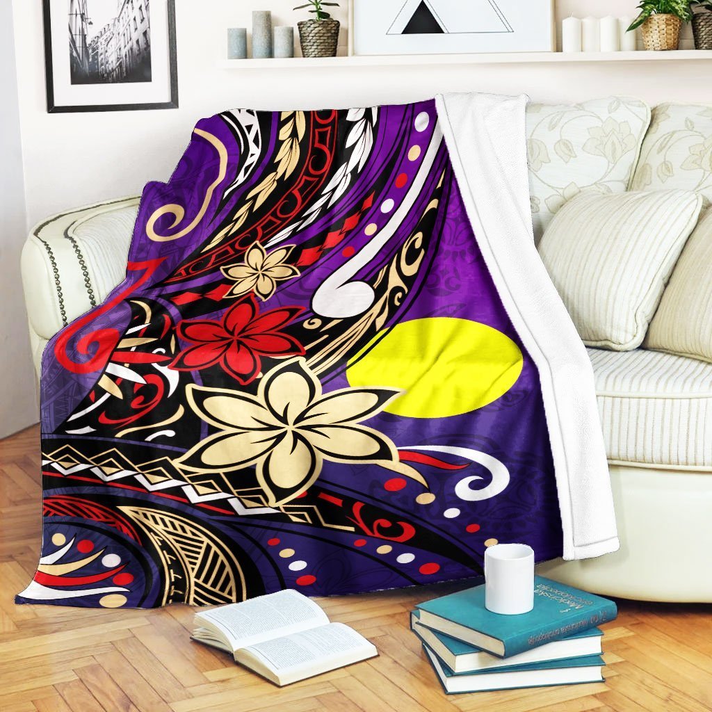 Palau Premium Blanket - Tribal Flower With Special Turtles Purple Color White - Polynesian Pride