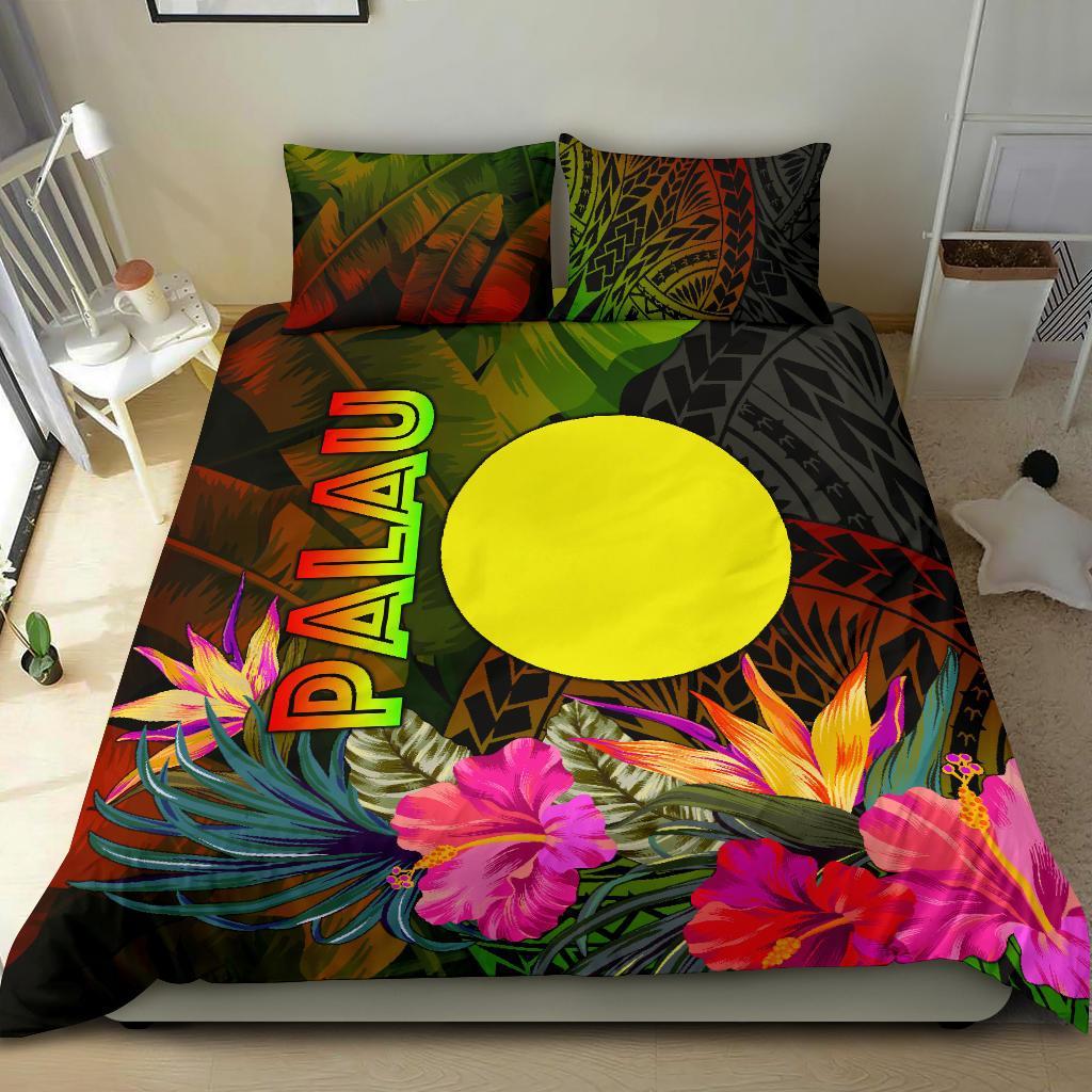 Palau Polynesian Bedding Set - Hibiscus and Banana Leaves - Polynesian Pride