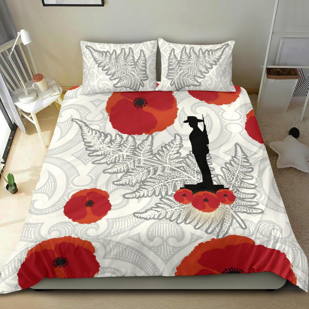 Anzac Maori Bedding Set Silver Fern Lest For Get White - Polynesian Pride