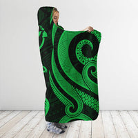 Hawaii Hooded Blanket - Green Tentacle Turtle - Polynesian Pride