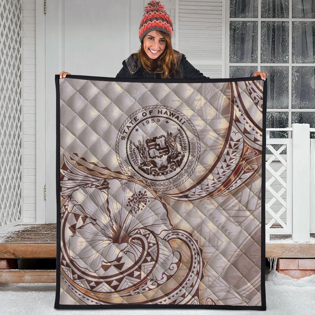 Hawaii Premium Quilt - Hibiscus Flowers Vintage Style - Polynesian Pride