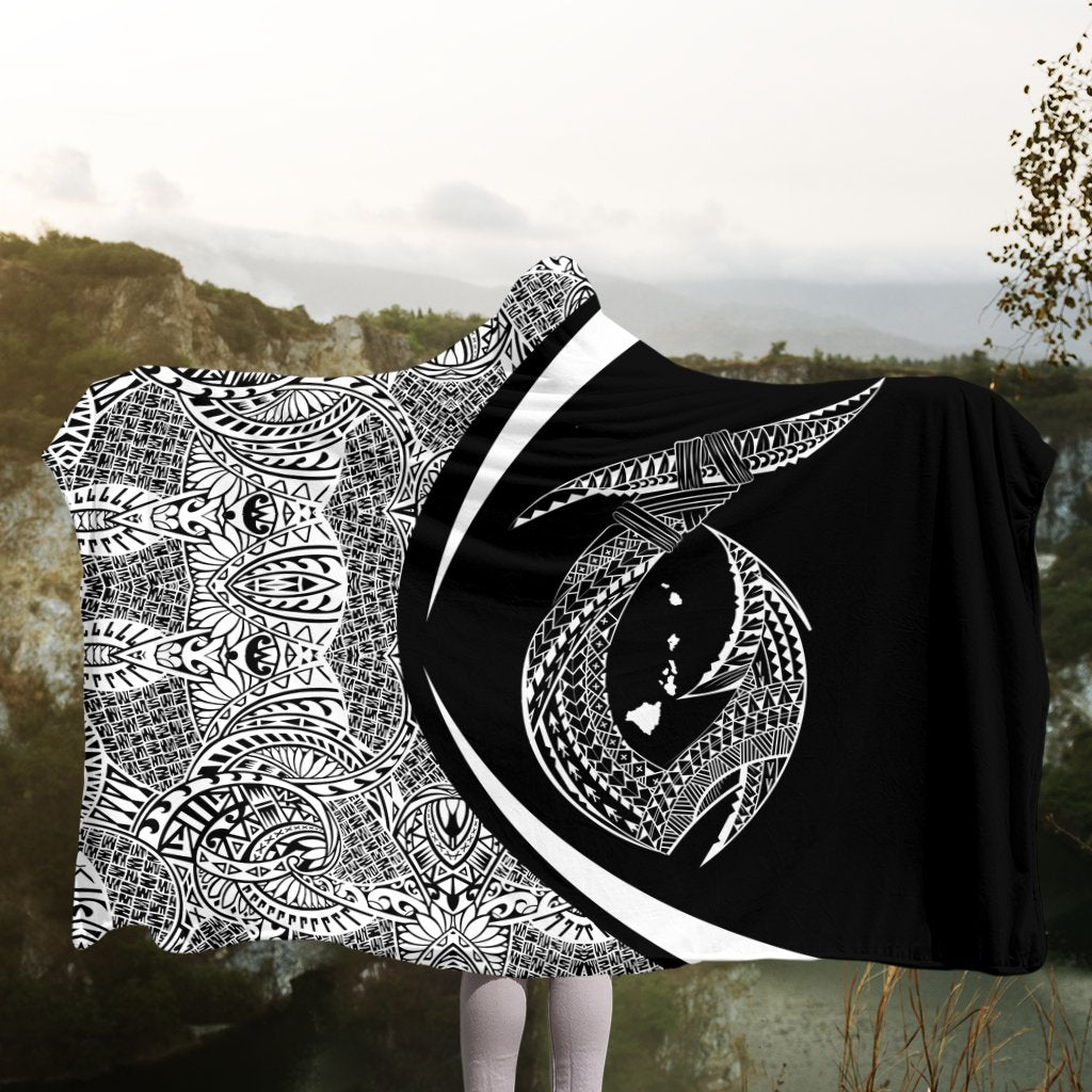 Hawaii Fish Hook Polynesian Hooded Blanket - Circle Style White - AH - Polynesian Pride