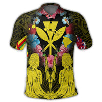 Hawaii Map Kanaka Two Men Holding Flag Polo Shirt Yellow - Polynesian Pride