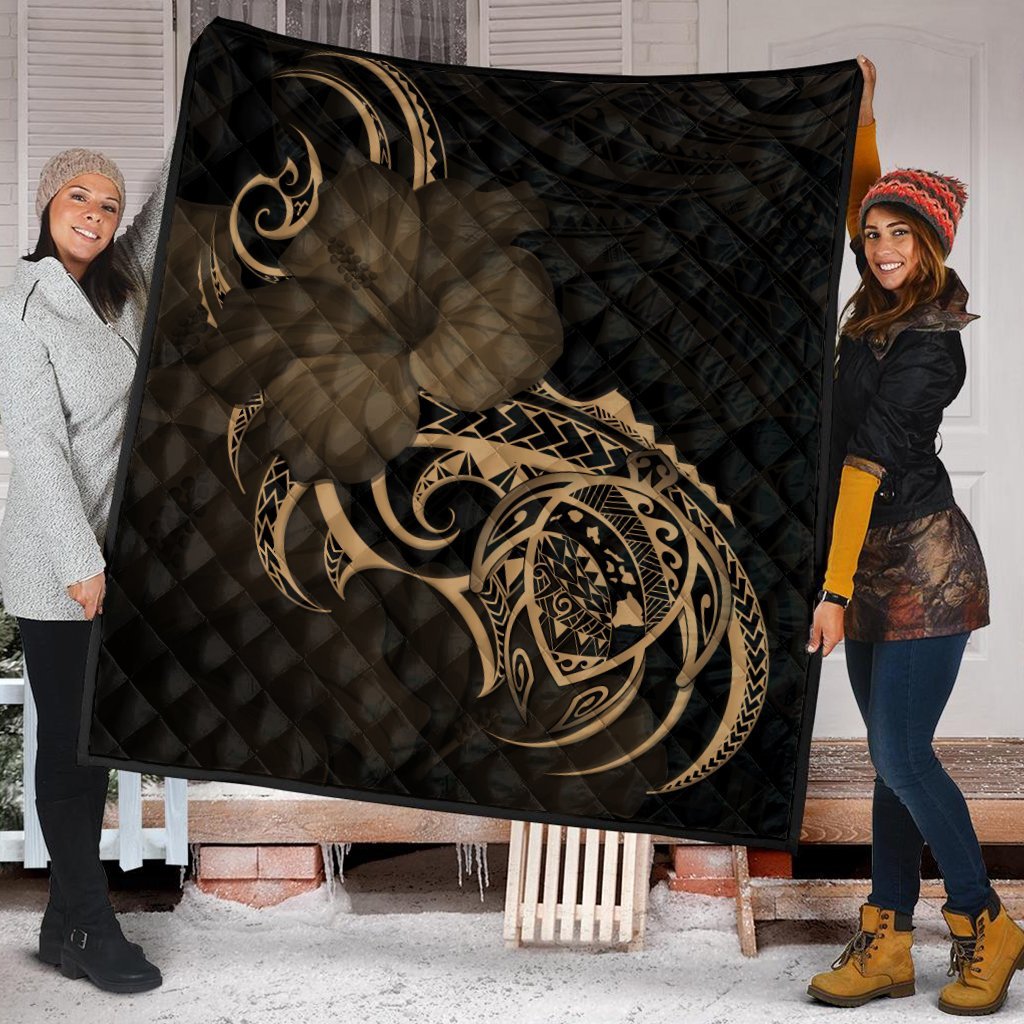 Hawaii Map Turtle Hibiscus Divise Polynesian Premium Quilts Gold - AH - Polynesian Pride