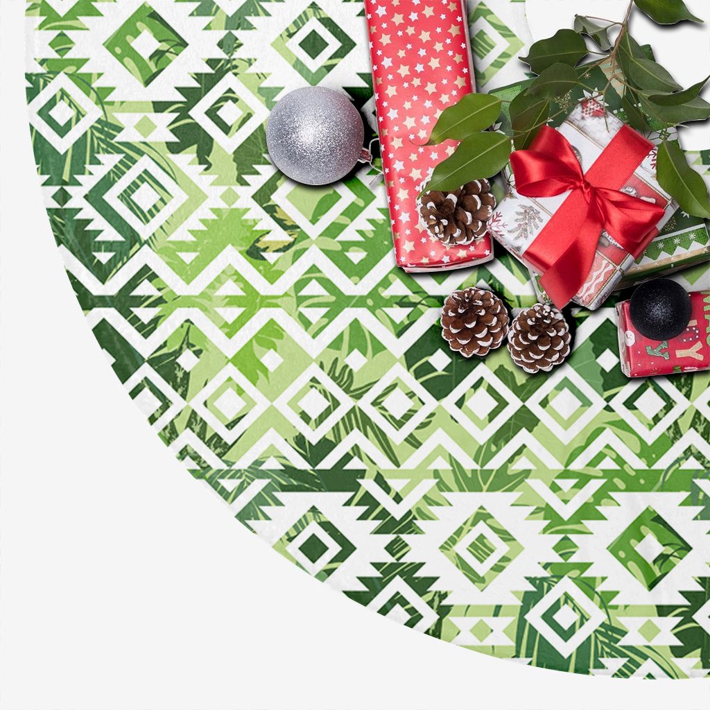 Hawaii White Seamless Ethnic Pattern Monstera Leaf Tree Skirt - Polynesian Pride