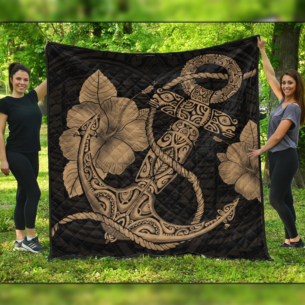 Hawaiian Anchor Poly Tribal Hibiscus Polynesian Premium Quilts Gold - AH Black - Polynesian Pride