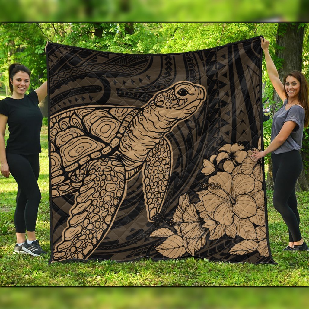 Hawaiian Hibiscus Memory Turtle Polynesian Premium Quilts Gold - AH Black - Polynesian Pride
