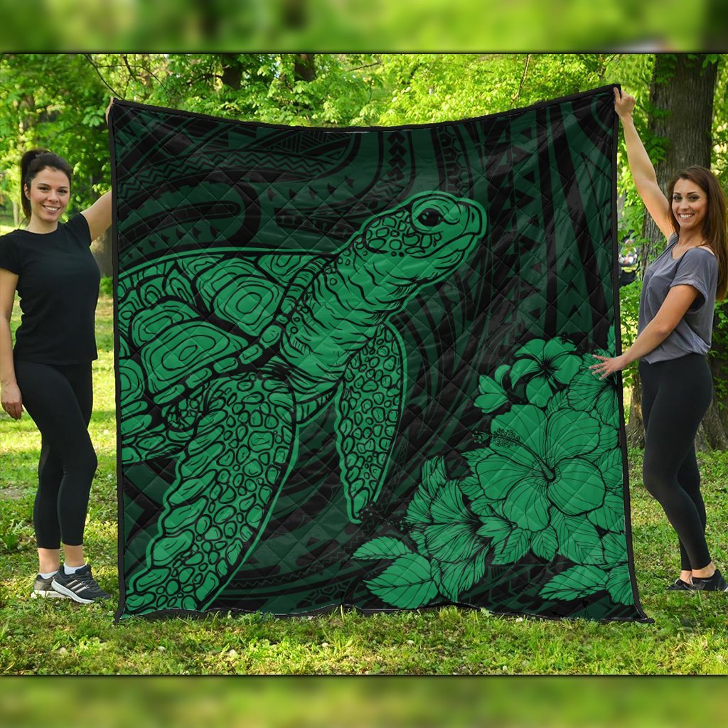 Hawaiian Hibiscus Memory Turtle Polynesian Premium Quilts Green - AH Black - Polynesian Pride