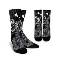 Hawaiian Hibiscus Sea Turtle Swim Polynesian Crew Socks - AH Crew Socks White - Polynesian Pride