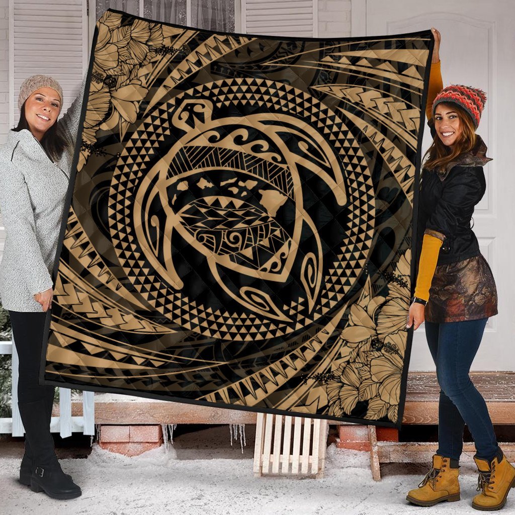 Hawaiian Kanaka Honu Hibiscus Tornando Polynesian Gold Premium Quilts - AH - Polynesian Pride