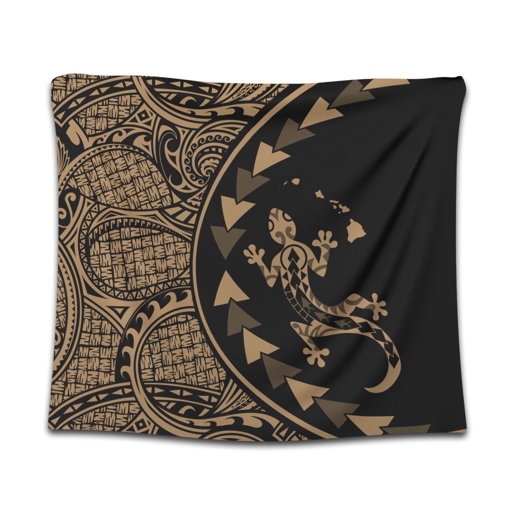 Hawaiian Map Gecko Tattoo Kakau Polynesian Tapestry Gold AH Wall Tapestry Black - Polynesian Pride