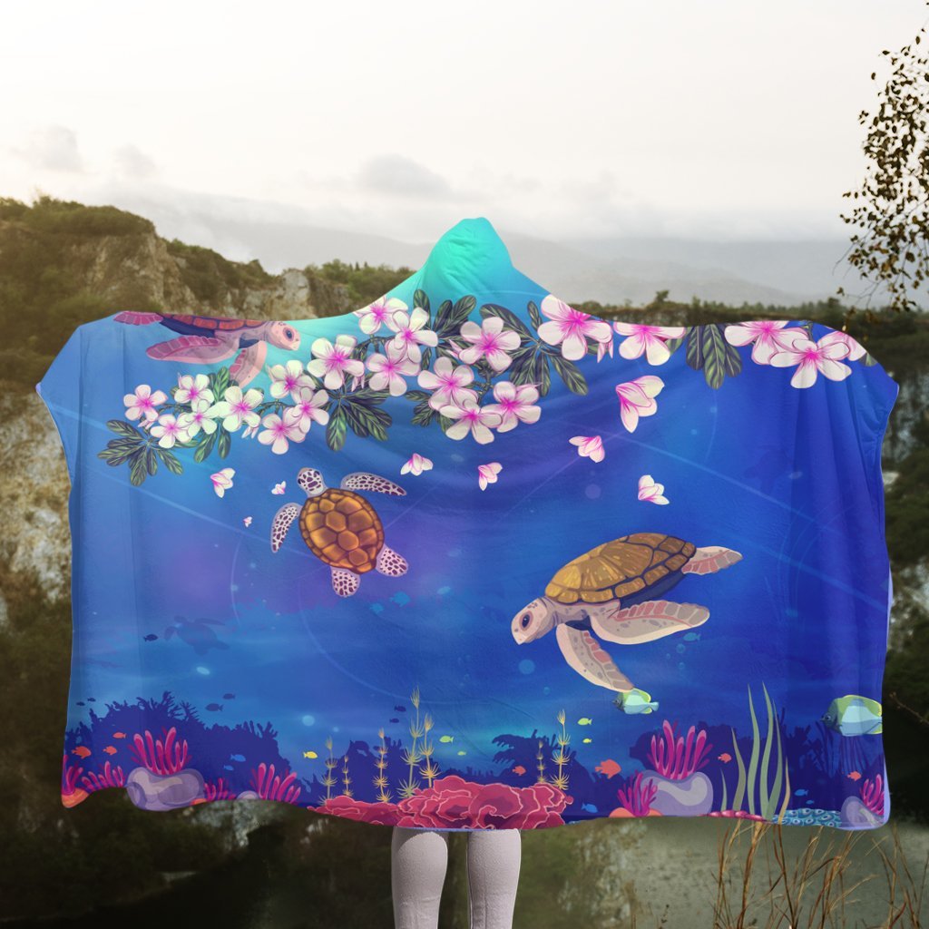 Hawaiian Turtle And Plumeria Pattern Polynesian Hooded Blanket - AH - Polynesian Pride