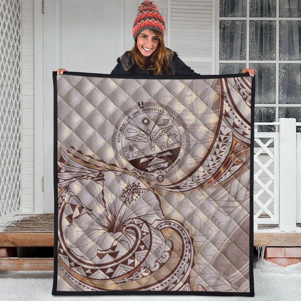 Marshall Islands Premium Quilt - Hibiscus Flowers Vintage Style - Polynesian Pride