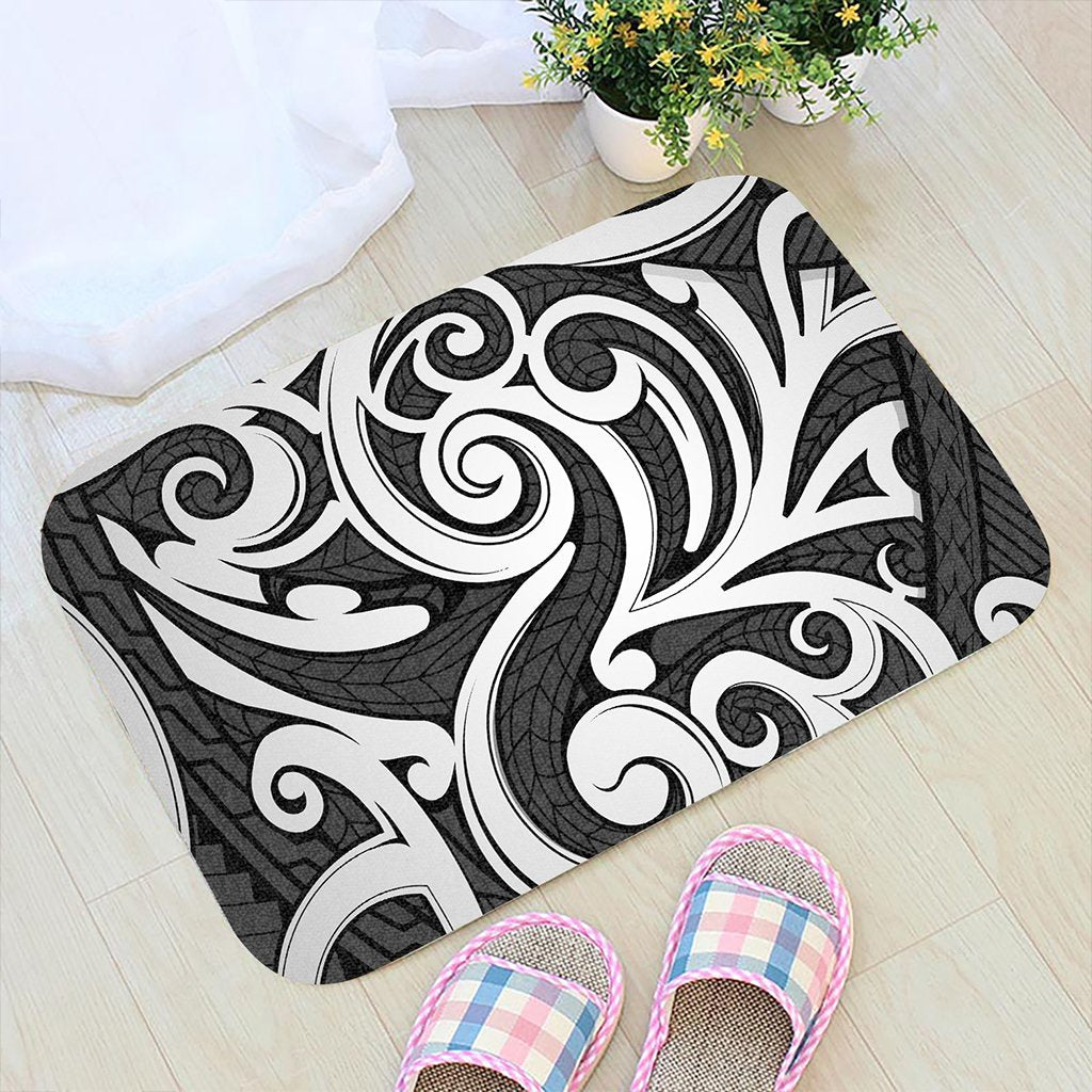 Polynesian Maori Ethnic Ornament Gray Hawaii Door Mat Door Mat Gray - Polynesian Pride
