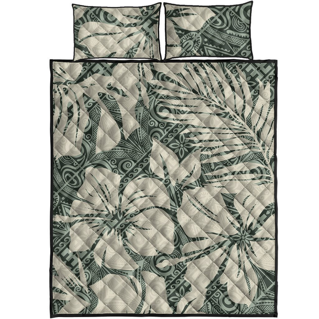 Polynesian Quilt Bed Set - Abstract Hibiscus Flowers With Tribal Background - Polynesian Pride