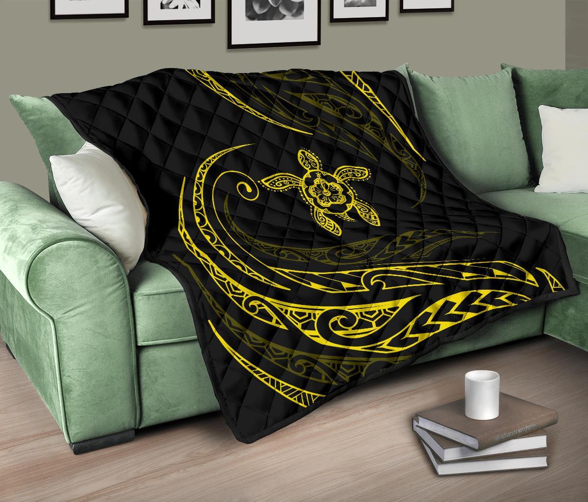 Hawaii Turtle Hibicus Premium Quilt - Frida Style - Yellow - Polynesian Pride