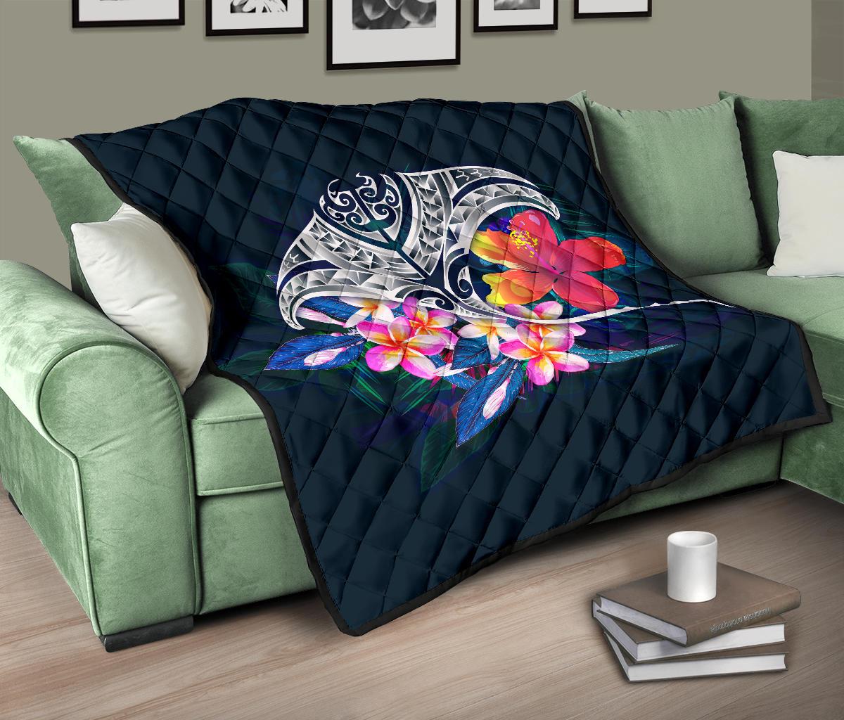 Polynesian Premium Quilt - Manta Ray And Hibiscus - Polynesian Pride