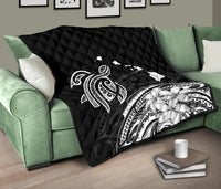 Hawaii Map Plumeria Polynesian Premium Quilt - Polynesian Pride