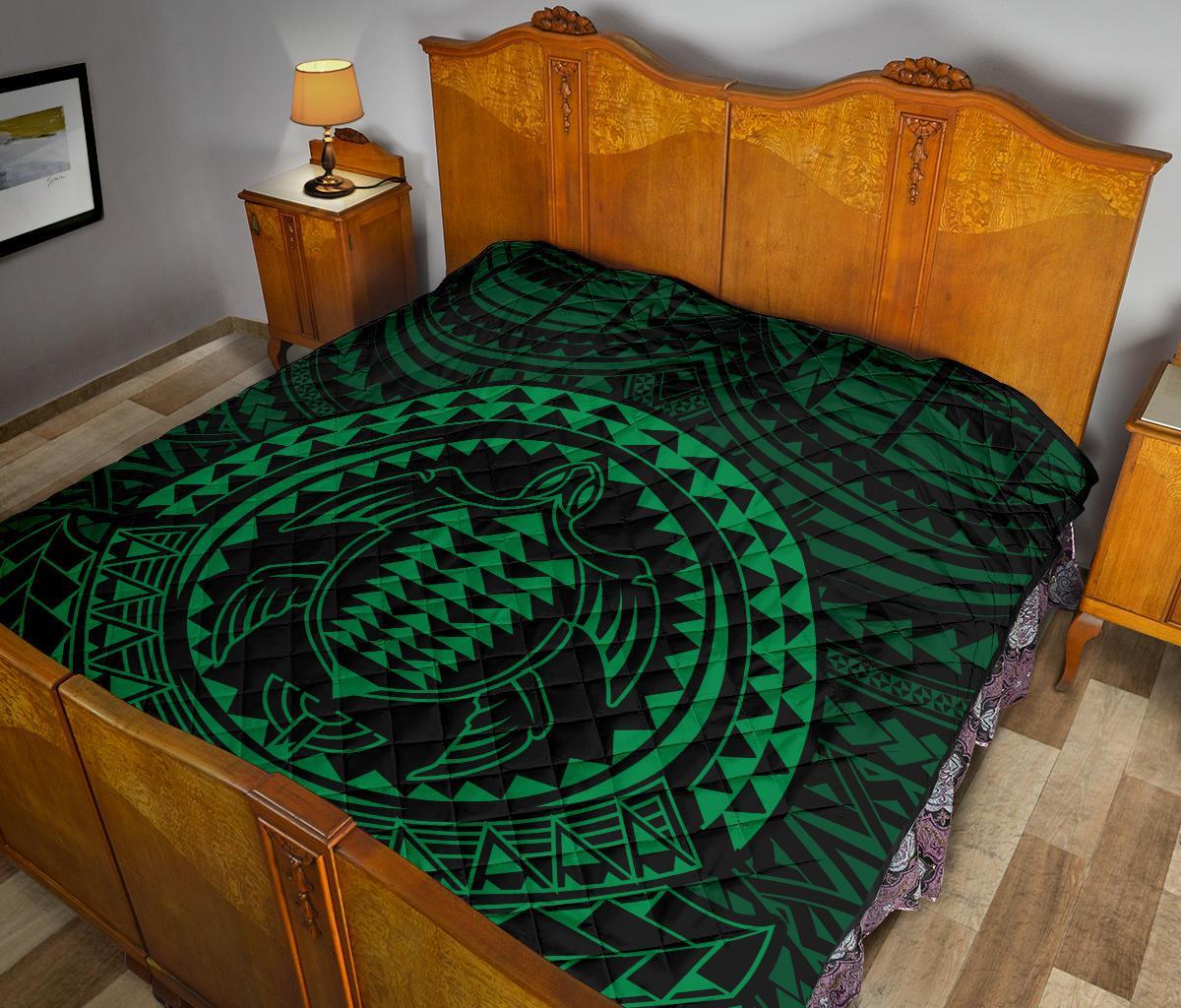 Hawaiian Kakau Honu Arc Green Polynesian Premium Quilt - Polynesian Pride