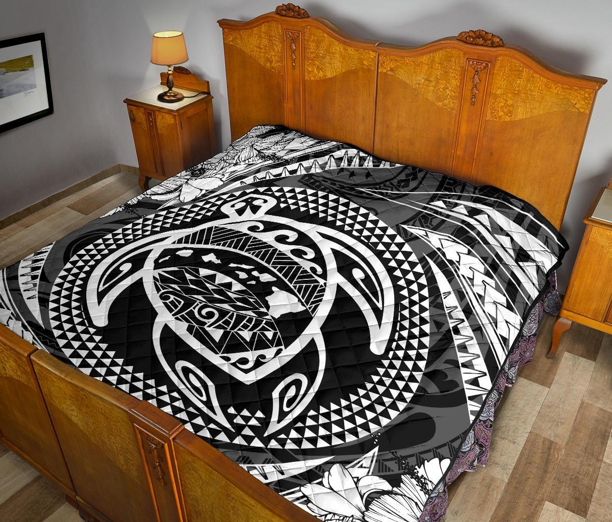 Hawaiian Kanaka Honu Hibiscus Tornando White Polynesian Premium Quilt - Polynesian Pride