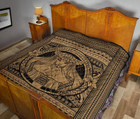 Hawaii Polynesian Pele Kanaka Premium Quilt Gold - Polynesian Pride