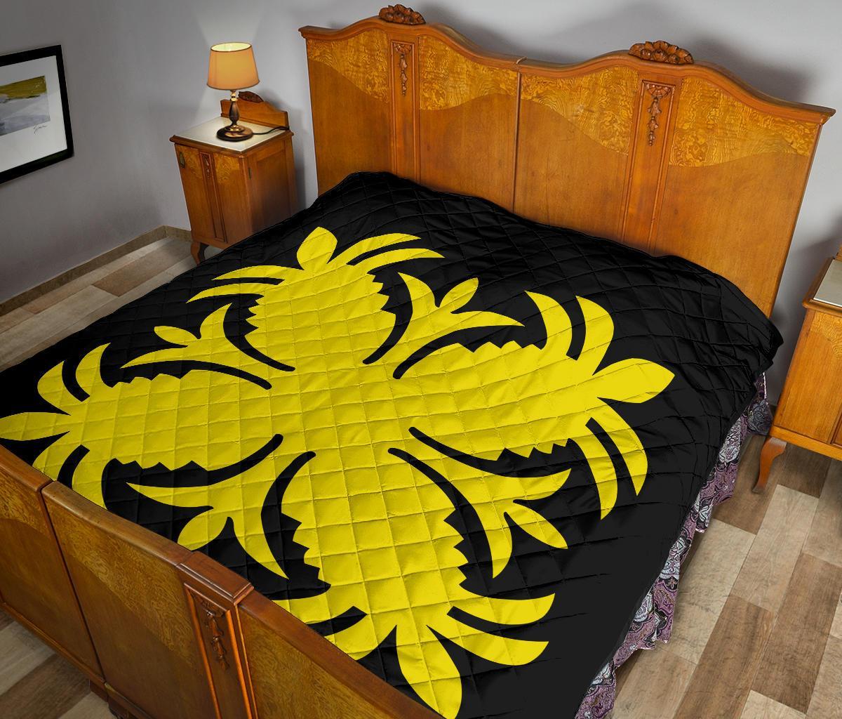 Hawaiian Premium Quilt Royal Pattern - Black And Yellow - A2 Style - Polynesian Pride