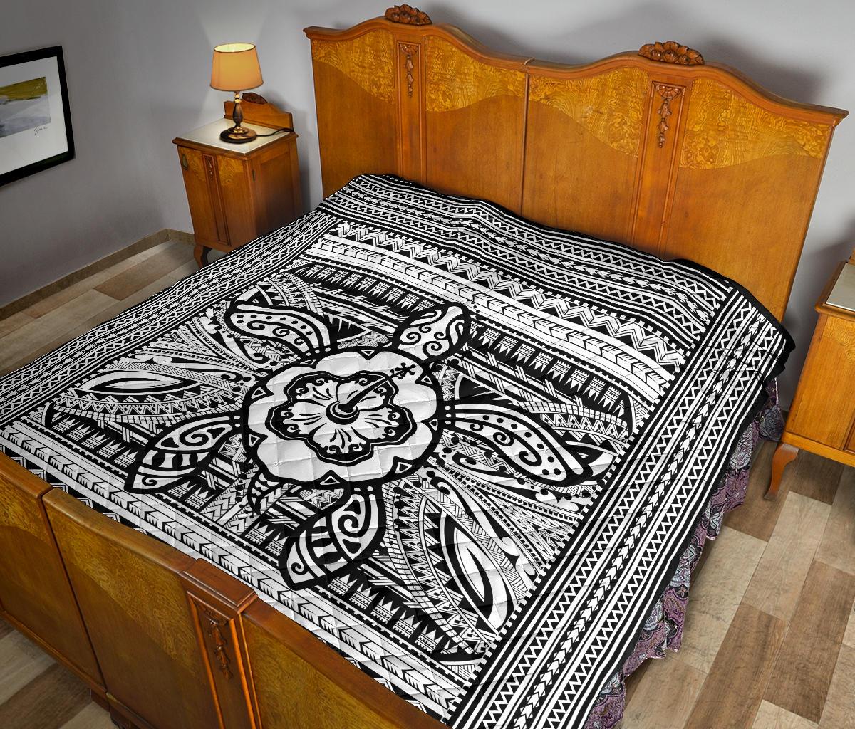 Hawaii Polyensian Turtle Premium Quilt White - Polynesian Pride