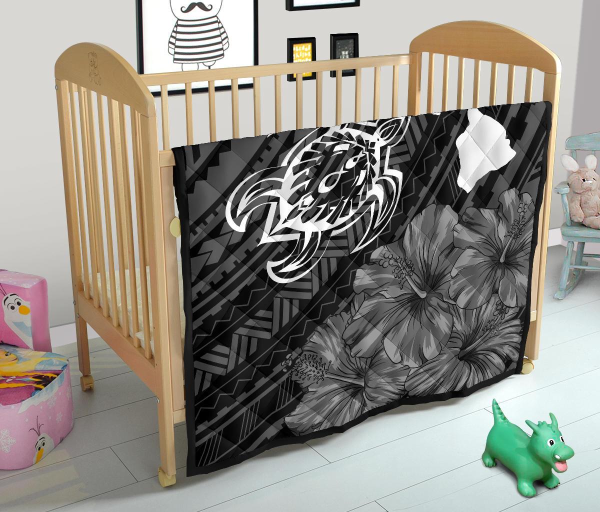 Hawaii Sea Turtle Is Swimming Toward Premium Quilt - Polynesian Pride