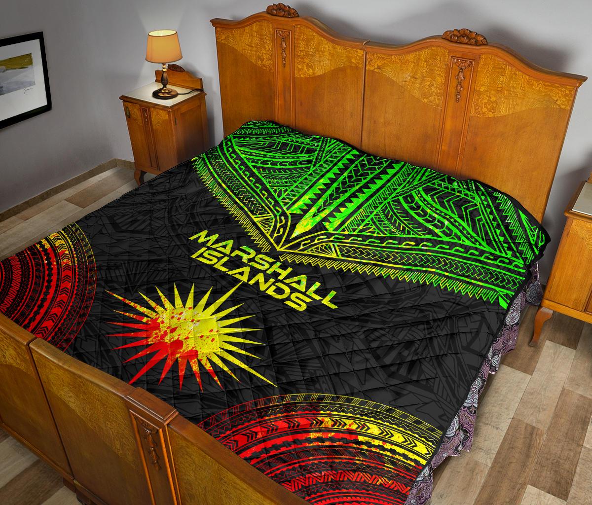 Marshall Islands Premium Quilt - Marshall Islands Flag Polynesian Chief Reggae Version - Polynesian Pride