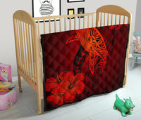 Hawaii Whale Swim Poly Red Premium Quilt - Polynesian Pride