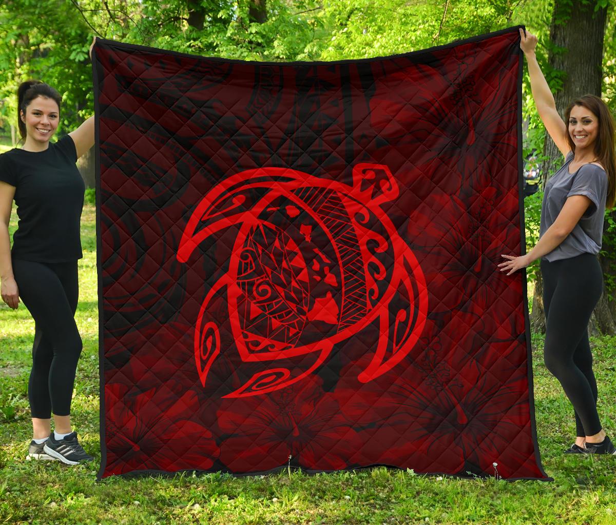 Hawaii Turtle Kanaka Map Hibiscus Poly Premium Quilt - Red Red - Polynesian Pride