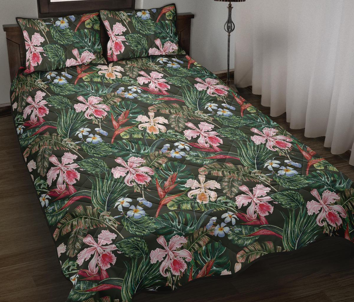 Tropical Monstera Leaf Red Quilt Bed Set - Polynesian Pride